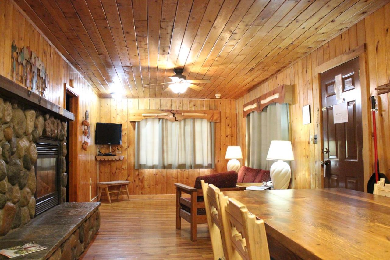 Copper King Lodge 红河 外观 照片