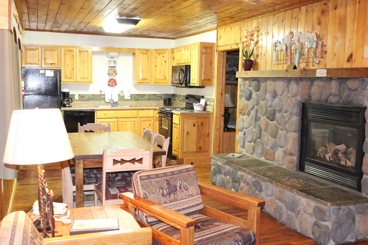 Copper King Lodge 红河 外观 照片